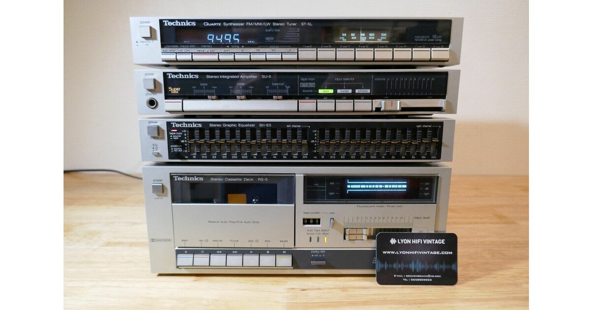 Technics SU-3 アンプ ST-3 チューナー RS-5 .SL-3 Technics SU-3 アンプ ST-3 チューナー RS-5 .SL-3